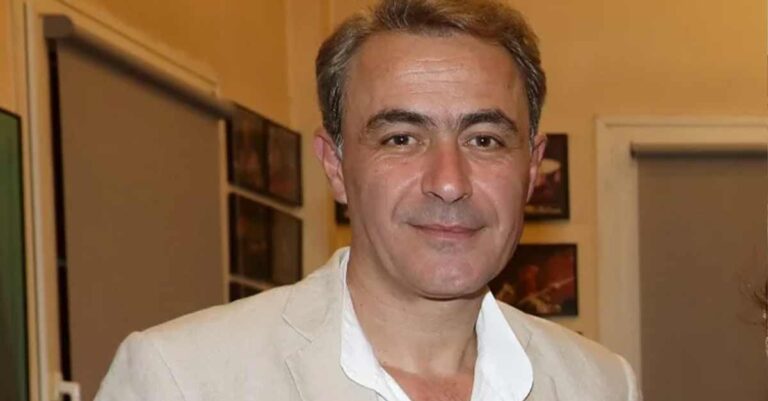 Ο Θανάσης Κουρλαμπάς μας «συστήνει» τη σύζυγό του