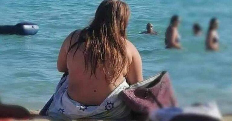 Μην κρύβεις το σώμα σου με την πετσέτα στην παραλία