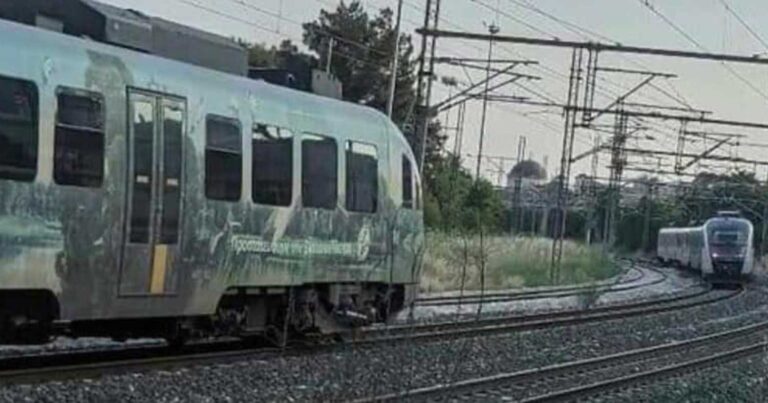 Τι συνέβη πραγματικά με τα δύο τρένα στη Λάρισα και τη δήθεν «παραλίγο τραγωδία»
