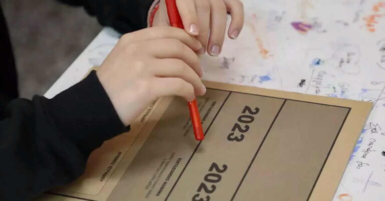 Πανελλήνιες 2023: Κάποια παιδιά έγραψαν έκθεση…από καρδιάς!