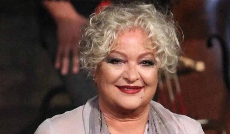 Τάνια Τσανακλίδου: «Την Κυριακή θα ψηφίσω Αλέξη Τσίπρα»