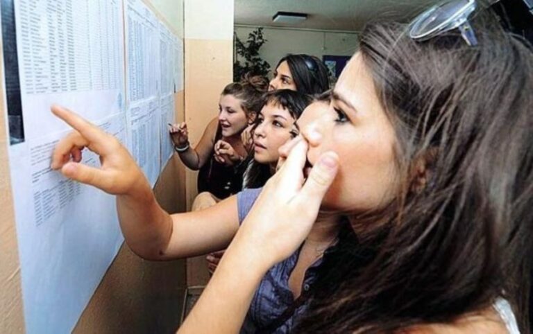 Συναγερμός για Πανελλήνιες 2023: Απάτη με τηλέφωνα σε υποψήφιους, τι τους λένε και τους τρελαίνουν