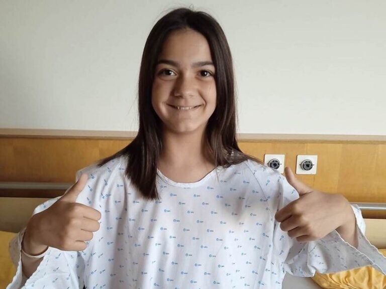 H 12χρονη Νικολία βγήκε νικήτρια από το κρίσιμο χειρουργείο – H μάχη με τον όγκο στην περιοχή της δεξιάς κλείδας