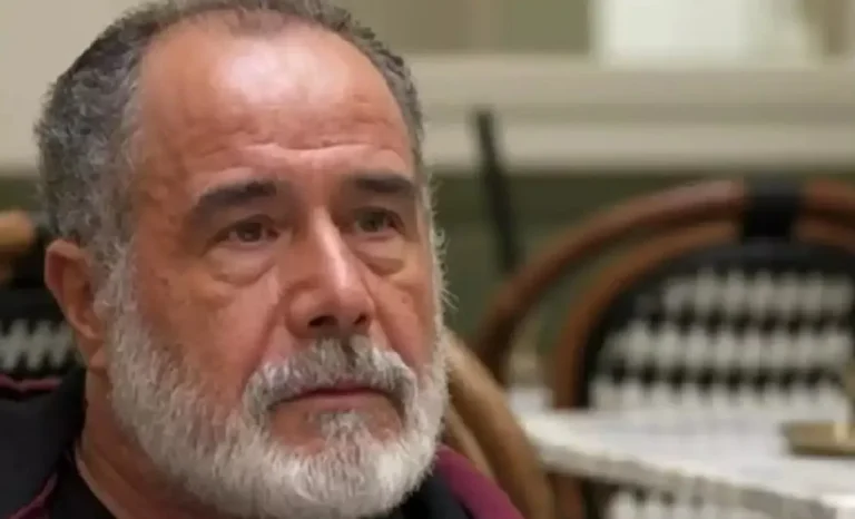 «Κόλαφος» ο Θοδωρής Κατσαφάδος: «Με θλίβει η κατακρεούργηση των έργων – Γελοία πράγματα – Κανένας σεβασμός, πόση έπαρση πια; – Όλα ξέφραγο αμπέλι;»