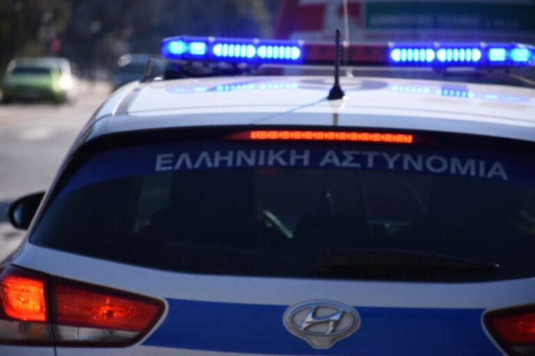«Τον σκóτωσα γιατί πήγε να ασελγήσει πάνω μου» – Έγραψε στον τοίχο με το αiμα του θύματος