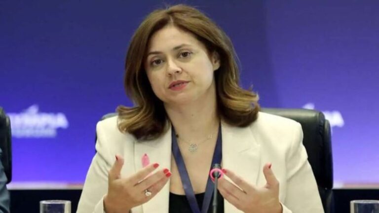 Διεγράφη από το ΠΑΣΟΚ η Ζέφη Δημαδάμα – Αποδέχτηκε διορισμό ως ΓΓ Ισότητας από την κυβέρνηση