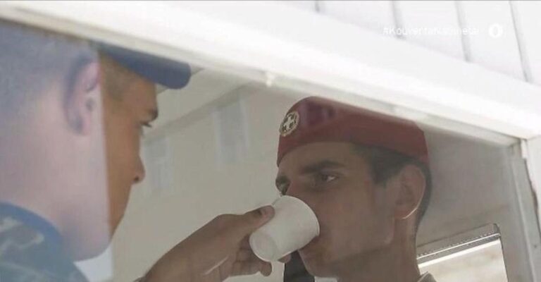 Έφτασε τους 70 βαθμούς η θερμοκρασία στα κιόσκια των Ευζώνων – Όμως τα παλικάρια… εκεί!