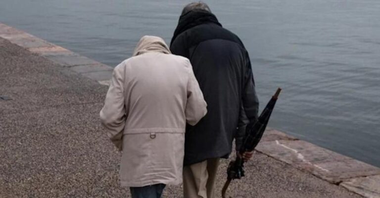 Ρόδος: Ζευγάρι έζησε μαζί για περισσότερα από 75 χρόνια και πέθανε με λίγες ώρες διαφορά