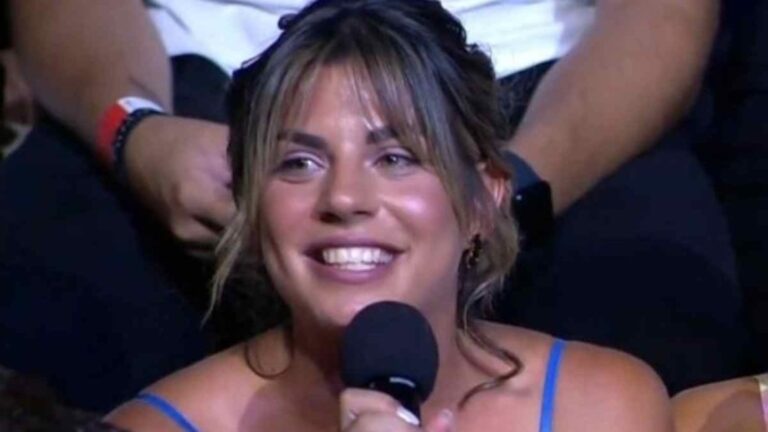 Survivor All Star: Κόλαφος η Σταυρούλα Χρυσαειδή  –  «Ο Βασάλος έχει πει κάποιες βλακείες στο παιχνίδι…»