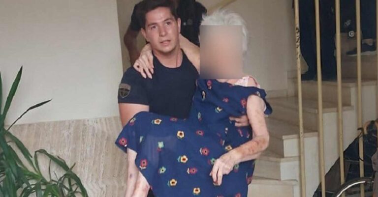 Φωτιά στον Κουβαρά: Αστυνομικοί της ΟΠΚΕ απεγκλώβισαν ηλικιωμένους και ζώα