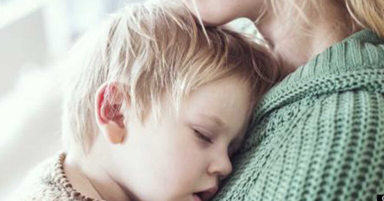 Μεγάλωσα το παιδί της αδερφής μου