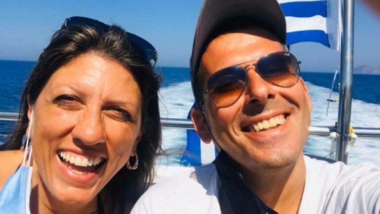 Ερωτευμένοι όσο ποτέ η Ζωή Κωνσταντοπούλου και ο Διαμαντής Καραναστάσης  –  Η ρομαντική ανάρτηση (photo)