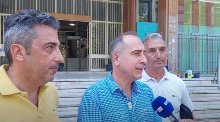 Τέμπη: «Να μας πει που πέταξε τα υπολεiμματα των παιδιών μας» – Εξώδικο στον περιφερειάρχη Θεσσαλίας