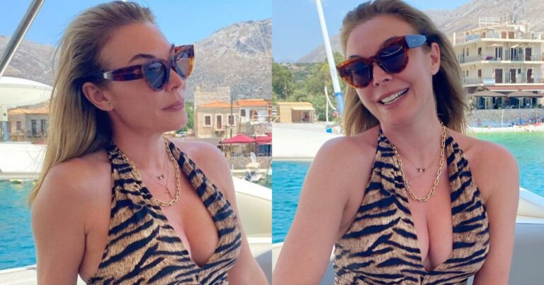 Κορμί 30άρας στα 53 της: Η Τατιάνα Στεφανίδου ξάπλωσε στην άμμο με τα δίμετρα πόδια της & «μαγνήτισε» όλα τα βλέμματα