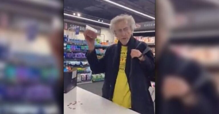 Έπος! Βρετανός πλήρωσε με μετρητά σε μαγαζί που ζητούσε μόνο ψηφιακό χρήμα