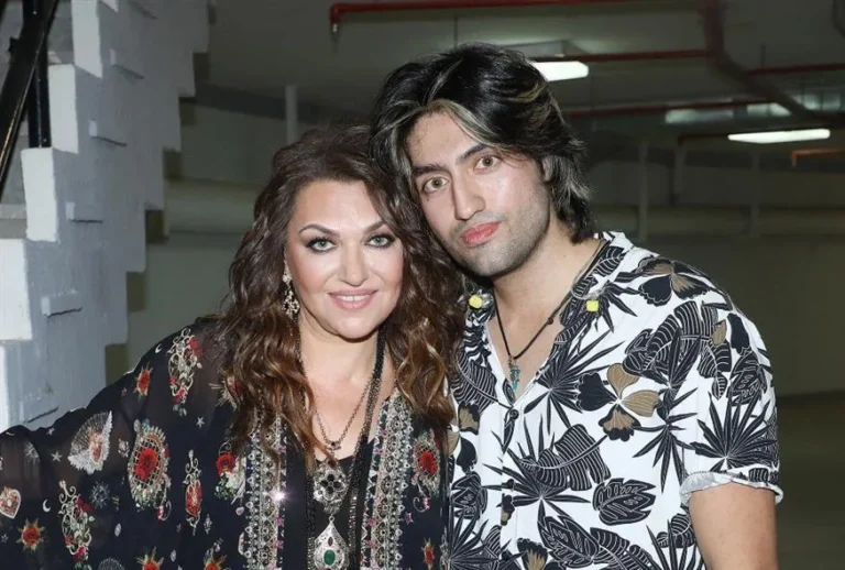 Καίτη Γαρμπή: «Η μητρότητα είναι τίτλος τιμής, ο σημαντικότερος ρόλος της ζωής μου»