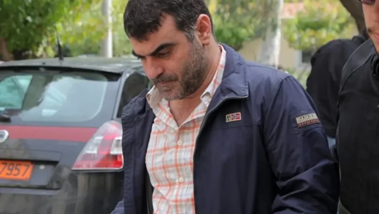 Κώστας Βαξεβάνης: Δέχθηκε επίθεση σε εστιατόριο στην Εύβοια – Τραυματίστηκε η πεθερά του