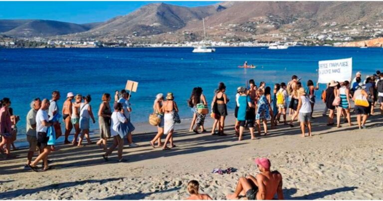 Τι είναι το «Κίνημα της Πετσέτας» που άρχισε στην Πάρο: Παρέμβαση εισαγγελέα για την ελεύθερη πρόσβαση στις παραλίες