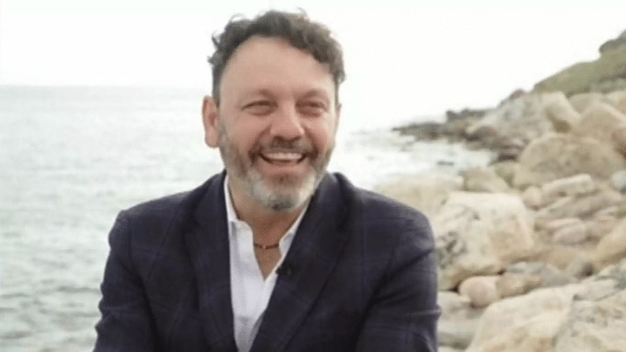 Στάθης Αγγελόπουλος: «Έδινα τη διατροφή κανονικά, αλλά η πρώην σύζυγός μου τα χρησιμοποιούσε αλλού» 8 Ο Στάθης Αγγελόπουλος για τις πρώην συζύγους