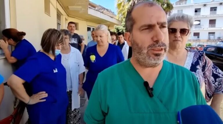 Άγριος ξυλοδαρμός γιατρών από Ρομά στο Νοσοκομείο Ναυπλίου – «Θα θρηνήσουμε άνθρωπο, δεν τους ελέγχει κανείς»