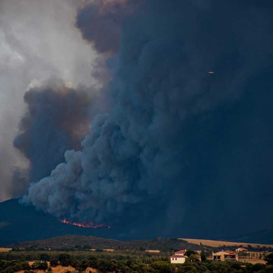 Φωτιά στην Αλεξανδρούπολη: Εκκένωση οκτώ οικισμών με μήνυμα από το 112 - Κάηκαν σπίτια και αυτοκίνητα 13 alexandroupolis__1_