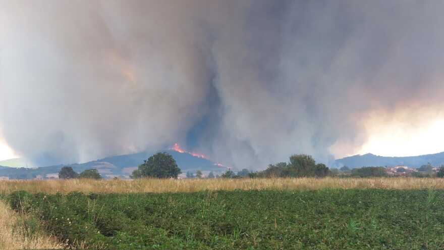 Φωτιά στην Αλεξανδρούπολη: Εκκένωση οκτώ οικισμών με μήνυμα από το 112 - Κάηκαν σπίτια και αυτοκίνητα 10 alexandroupolis__3_