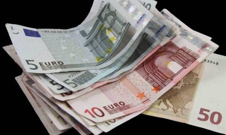 Είμαι έγκυος και θέλω να χωρίσω. Γίνεται ο σύντροφός μου να καταβάλλει διατροφή και για μένα;