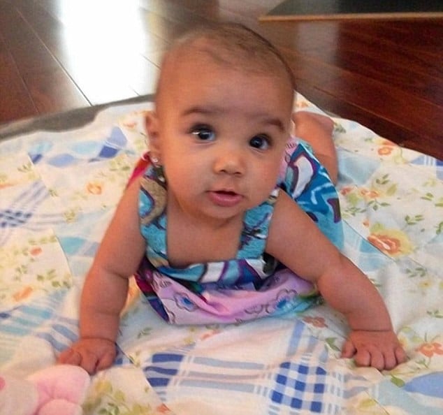 i iroida mana poy me tin teleytaia tis pnoi esose to moro tis apo ti mania toy proin syzygoy tis 5 634x594 1