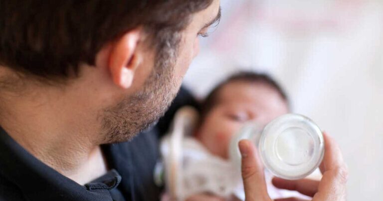 Η σύντροφός μου μόλις γέννησε το μωράκι μας αλλά σκέφτομαι να την αφήσω