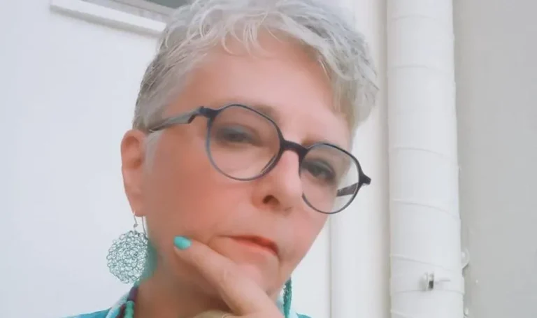 Ρέθυμνο: H εκπαιδευτικός που δίνει δωμάτιο του σπιτιού της σε φοιτητές – «Δείξτε λίγη ανθρωπιά»