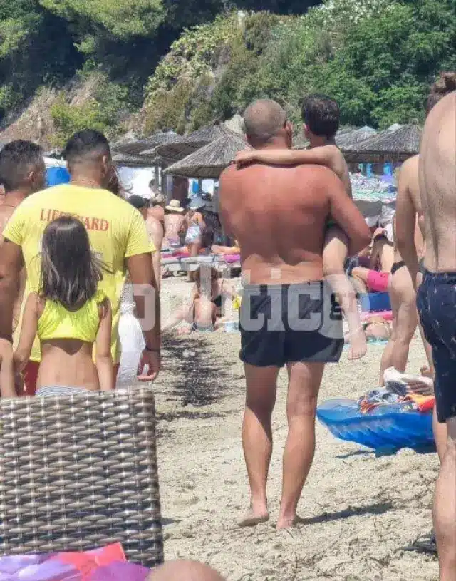 Αναστάτωση σε παραλία της Χαλκιδικής με παιδί που χάθηκε – «Ο παππούς του κοιμόταν σε ξαπλώστρα» 1 img 8241