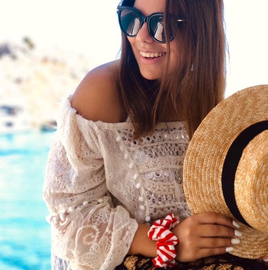Τραγωδία στη Ρόδο: «Πάγωσαν» οι φίλοι της 24χρονης Κωνσταντίνας όταν την είδαν να καταρρέει πάνω στο πιάνο την ώρα που έπαιζε 2 rodos__2_