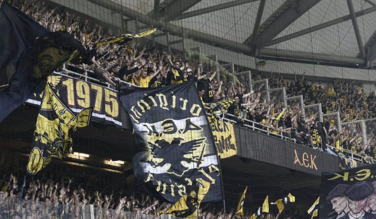 Νεκρός οπαδός της ΑΕΚ από την επίθεση των Κροατών