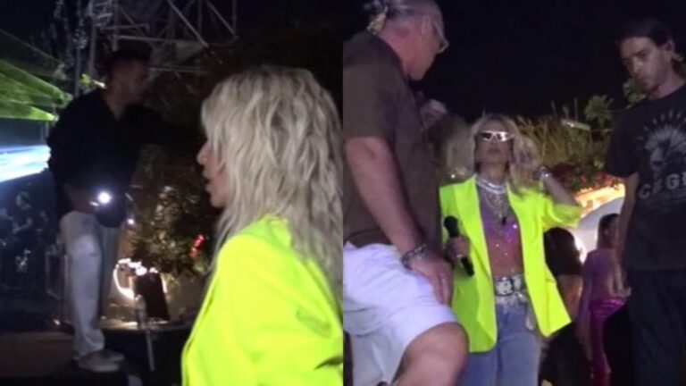 «Σείστηκε» όλη η Μύκονος – Η εμφάνιση της Άννας Βίσση με κίτρινο σακάκι και γαλάζιο παντελόνι με κρόσσια