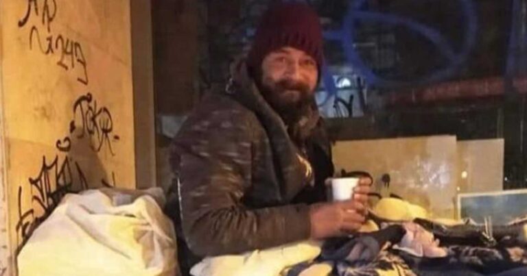 Θεσσαλονίκη: «Ο Άρης άφησε την αστεγία και πέρασε ξαφνικά στον παράδεισο»