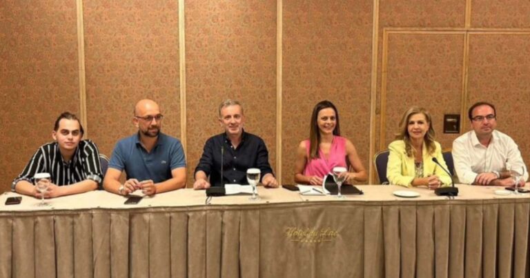 Έφη Αχτσιόγλου: «Στόχος η ήττα του καθεστώτος Μητσοτάκη»