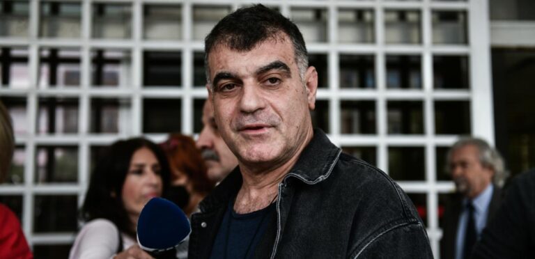 Τραμπούκικη επίθεση εναντίον του Κώστα Βαξεβάνη – Τραυματίστηκε σοβαρά συγγενικό του πρόσωπο