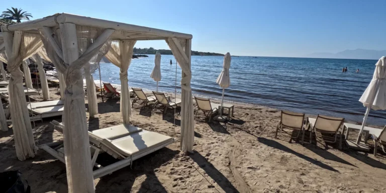 Εξαπλώνεται και στη Χαλκιδική το «Κίνημα της Πετσέτας» -Αριθμεί 5.000 μέλη στο Facebook