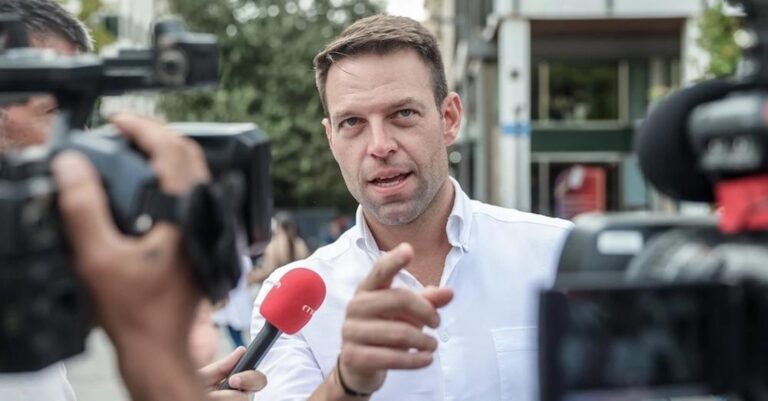 Κασσελάκης από Σπέτσες: «Ο λαός είναι σοφός – Η κυβέρνηση φοβάται την δύναμή του»