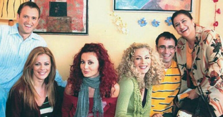 Στο παρά πέντε: Οι ήρωες της σειράς κλείνουν τα 18 με ένα απίστευτο σκίτσο