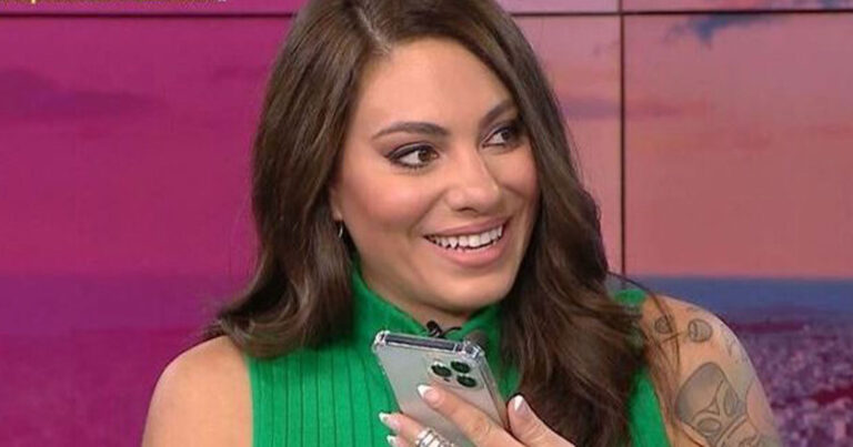 Ευρυδίκη Βαλαβάνη: Τηλεφώνησε on air στον Κωσταντίνο Βασάλο – «Είμαστε σουηδικό ζευγάρι»