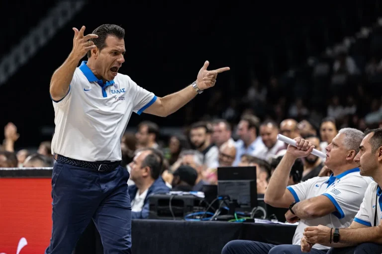 «Καρφιά» Ιτούδη για διεθνείς: «Χάρη μάς κάνουν όσοι έρχονται να παίξουν, κάποιοι δεν αγαπούν την ομάδα»