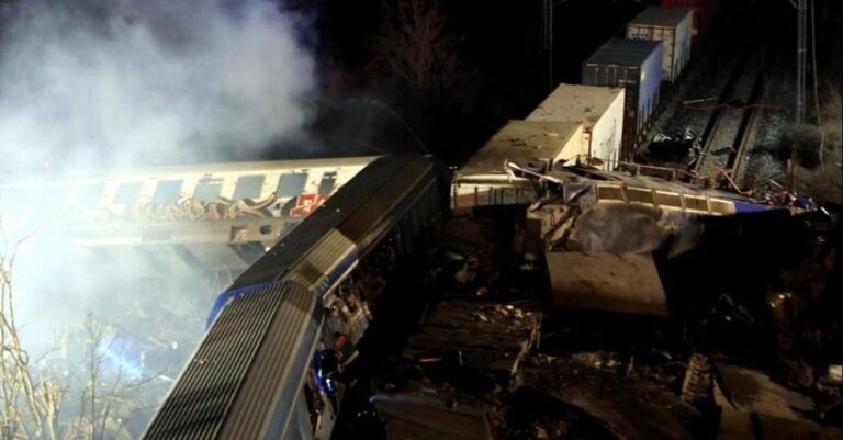 Αποκάλυψη ΦΡΙΚΗ για το δυστύχημα στα Τέμπη: «Βρέθηκαν ανθρώπινα μέλη στα βαγόνια – Δείχνει ότι…»
