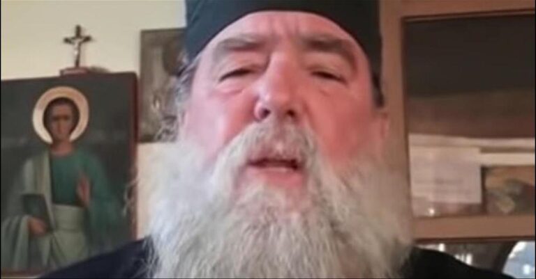 «Δεν σχετίζονται οι νέες ταυτότητες με τον Αντίχριστο, είναι απλά κρατικά έγγραφα» ξεσπά ο Αγιορείτης ιερομόναχος Φίλιππος