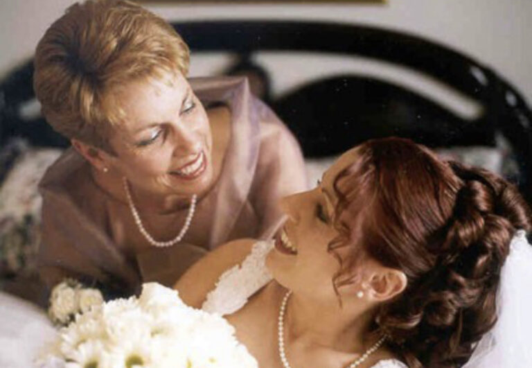 Θεσσαλονίκη: Πεθερά και νύφη πιάστηκαν στα χέρια – «Την έγδαρε με τα νύχια»