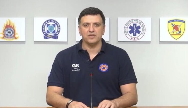 Κικίλιας: «Οι διασώστες θα συνεχίσουν τους απεγκλωβισμούς σπίτι–σπίτι» –