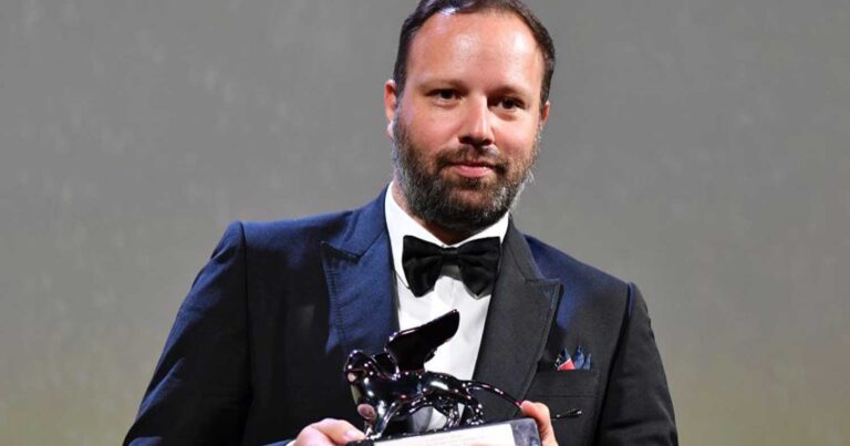 Σάρωσε στο Φεστιβάλ Βενετίας ο Γιώργος Λάνθιμος – Απέσπασε τον Χρυσό Λέοντα