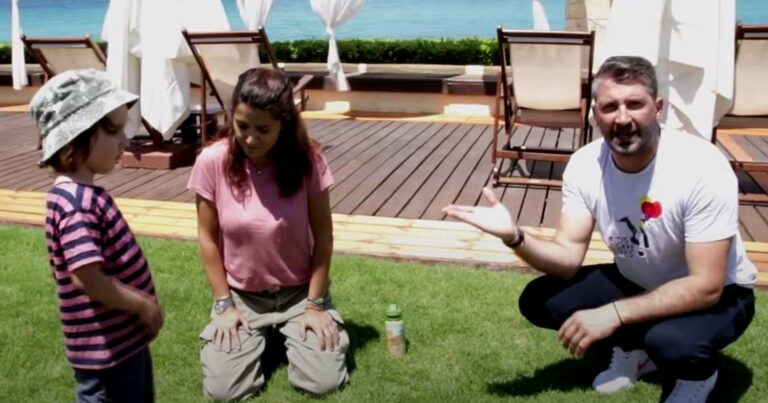 Έτσι θα σώσεις το παιδi σου αν καταπιεί ξένο σώμα και αρχίσει να πνiγεται μπροστά σου