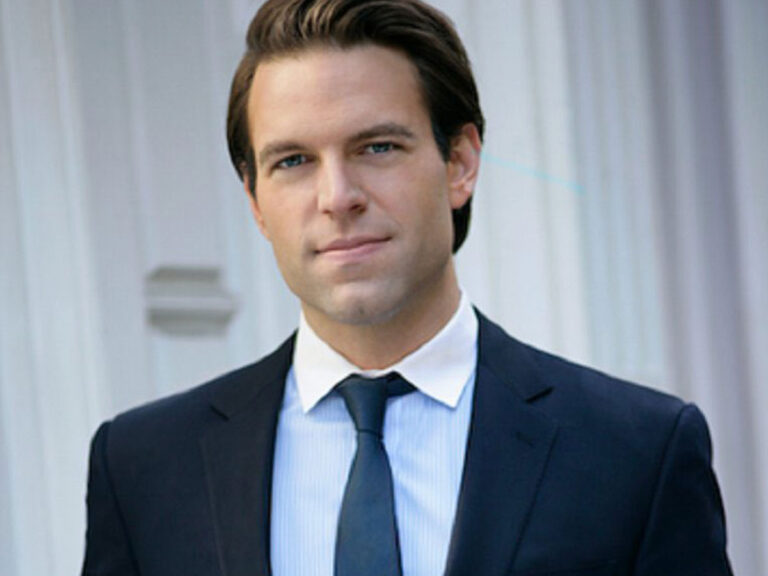 Η συνωμοσιολογία και ο Στέφανος Κασσελάκης-  Τι «ύποπτο» εντοπίζουν πίσω του