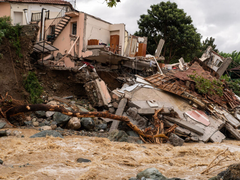 Σε πλήρη ετοιμότητα ο κρατικός μηχανισμός ενόψει του επερχόμενου κύματος κακοκαιρίας
